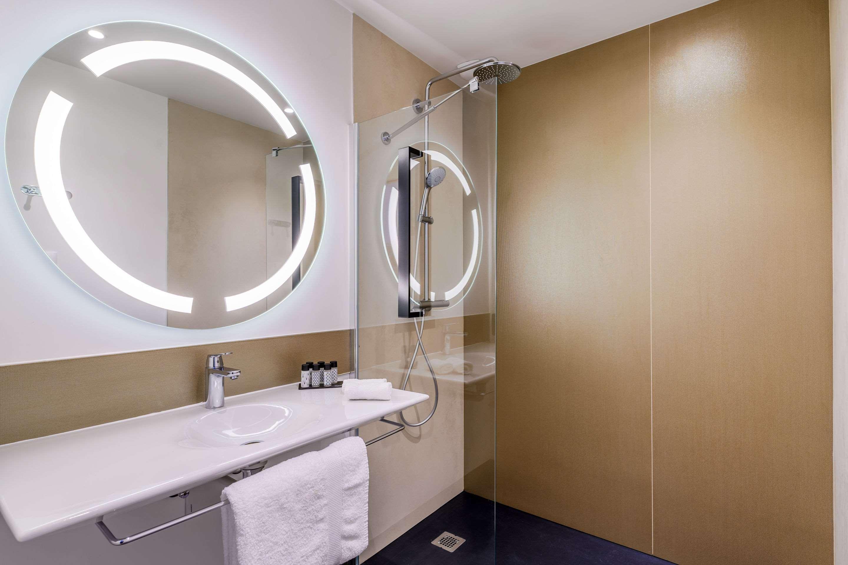 Kyriad Prestige Amiens Poulainville - Hotel And Spa Luaran gambar