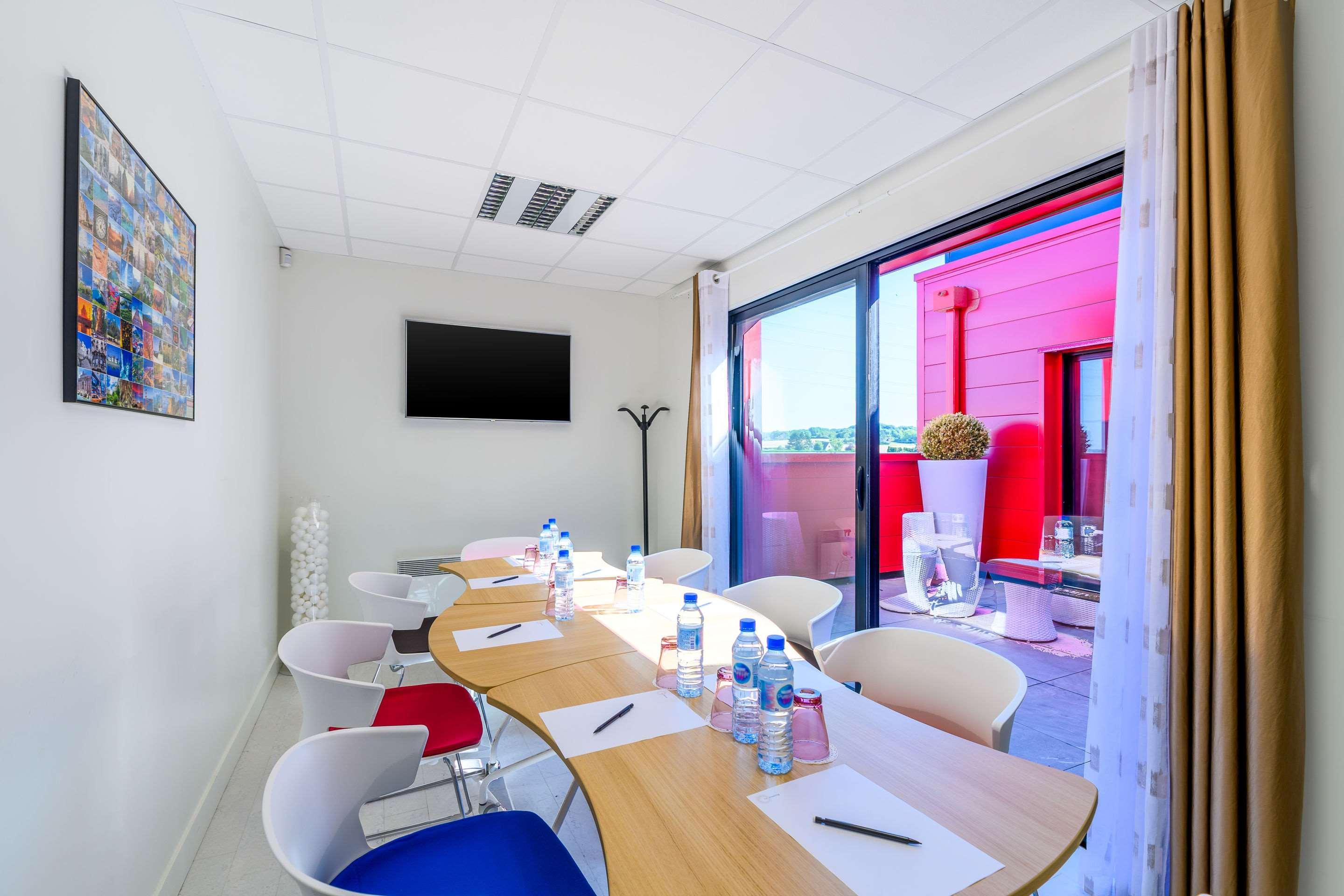 Kyriad Prestige Amiens Poulainville - Hotel And Spa Luaran gambar